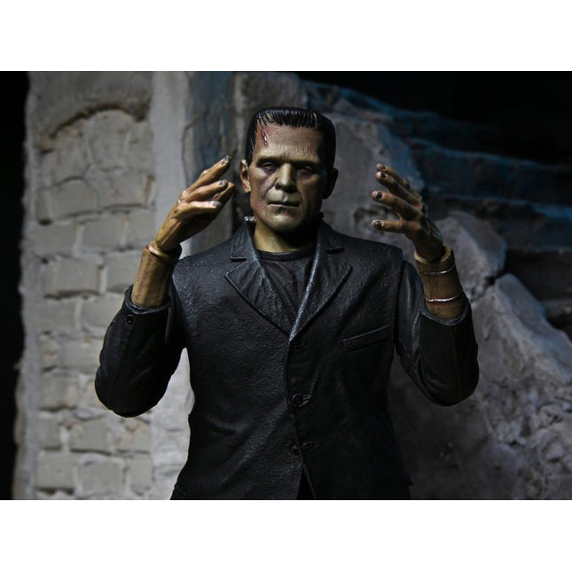 Universal Monsters Ultimate Frankenstein's Monster (Color)