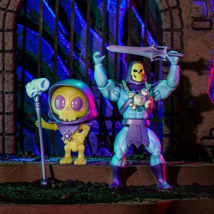 Masters of the Universe Origins Skeletor x VeeFriends Skilled Skeleton 2-Pack